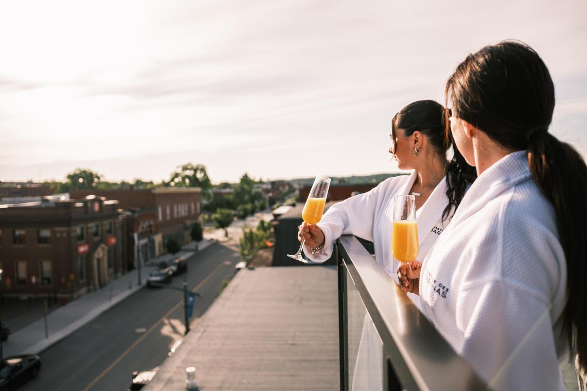 Hotel - Experience - Quartier Des Marinas Magog Eksteriør billede
